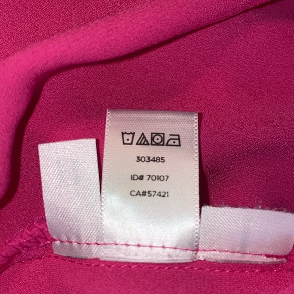 Loft - size small - pink - polyester top - EUC - Picture 6 of 8